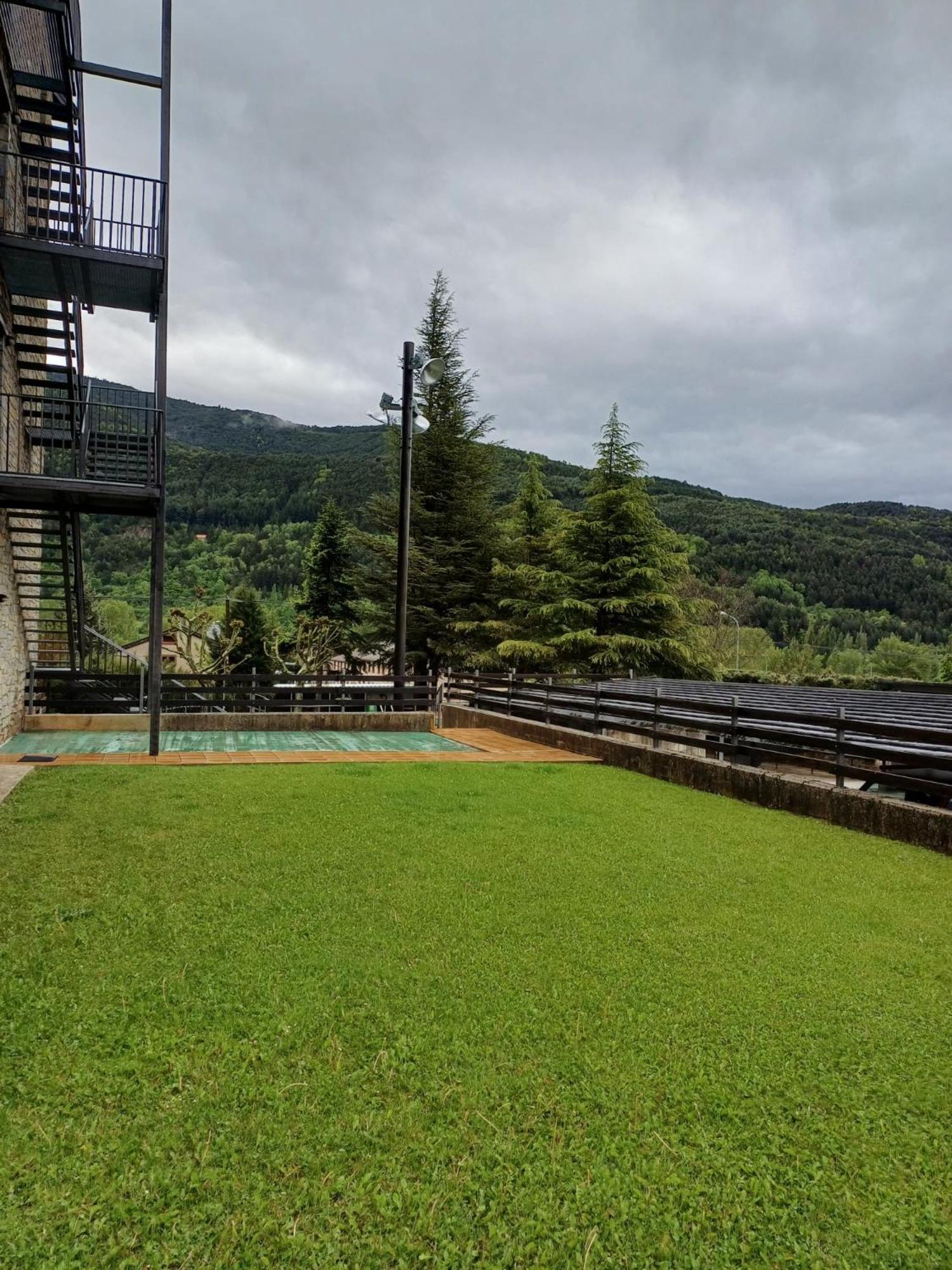 Apartamento Pico De Alba - Jacetania Villanúa Exteriör bild